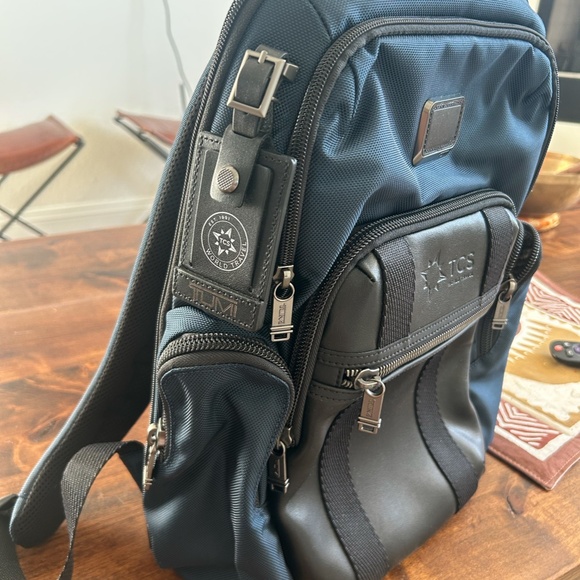 Tumi Backpack - Picture 2 of 6